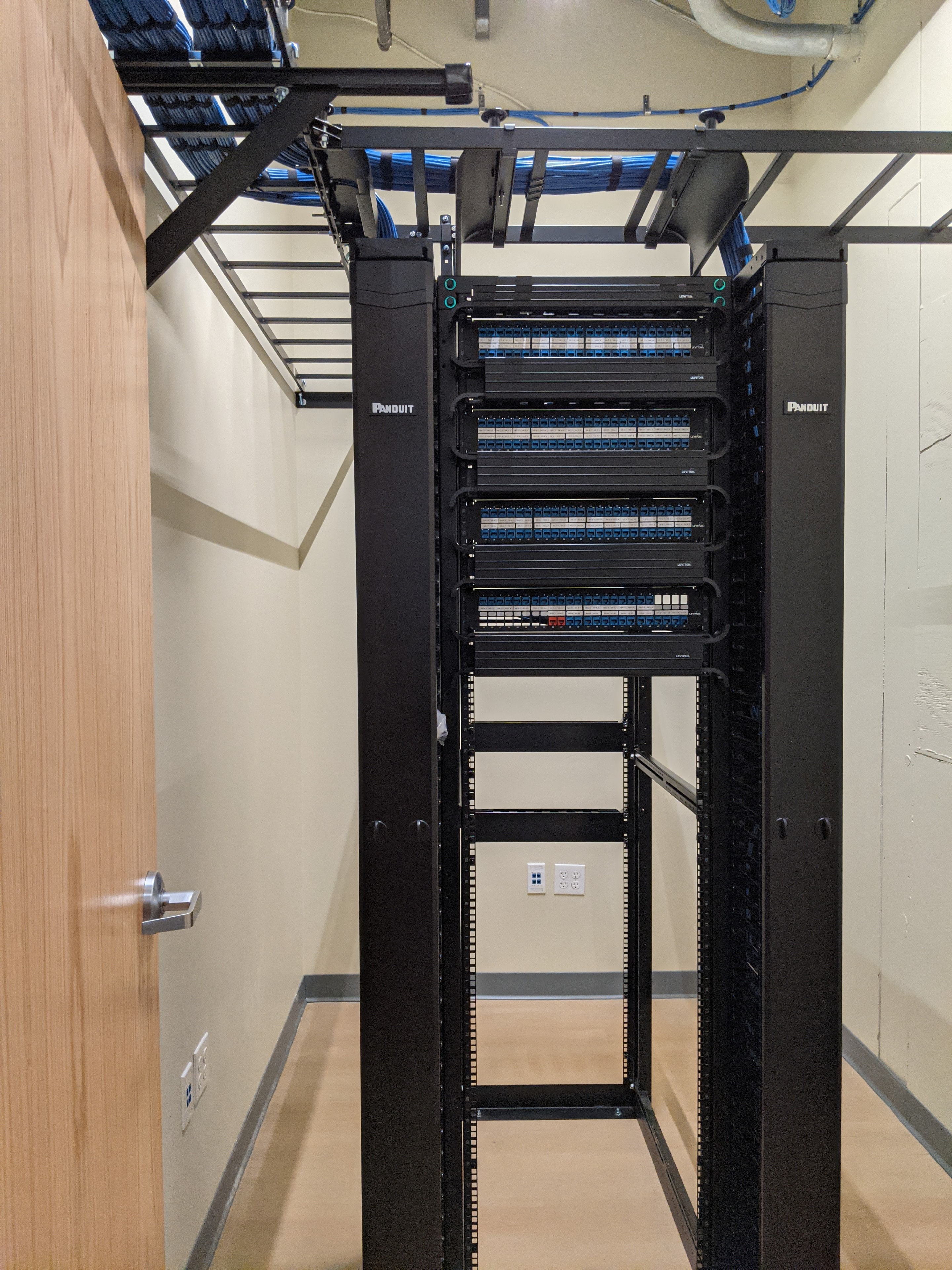 Fiber optic cabling